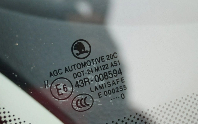 Skoda Fabia cena 15900 przebieg: 118000, rok produkcji 2010 z Podkowa Leśna małe 172